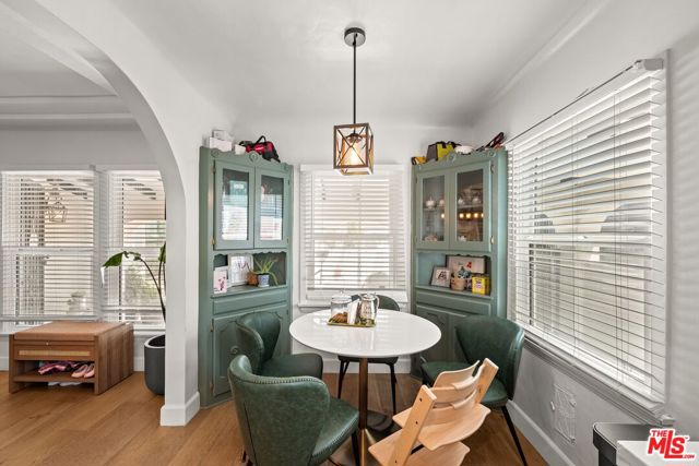 3871 Roxton Avenue, Los Angeles CA: https://media.crmls.org/mediaz/12be169f-7754-40c3-a928-89939f4a234d.jpg