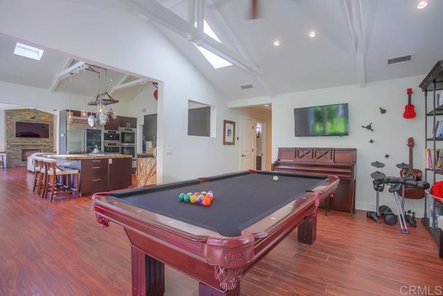 Detail Gallery Image 34 of 55 For 907 Poppy Lane, Carlsbad,  CA 92011 - 4 Beds | 4 Baths