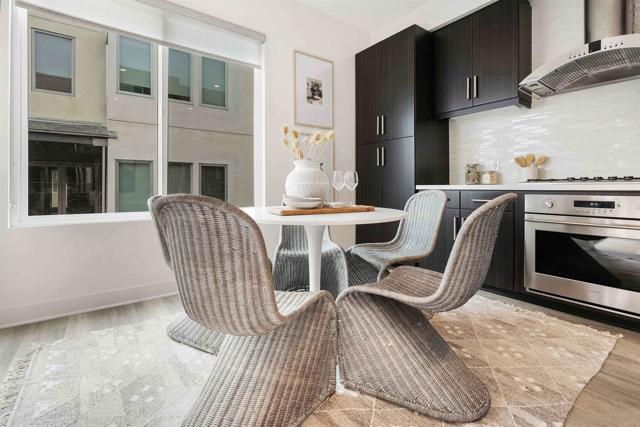 Detail Gallery Image 13 of 43 For 100 Evergreen Ave #3,  Imperial Beach,  CA 91932 - 2 Beds | 2/1 Baths