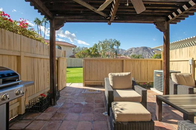 73197 Rod Laver Lane, Palm Desert CA: https://media.crmls.org/mediaz/12bea3e3-6718-4d42-a65f-dea3f417fab9.jpg