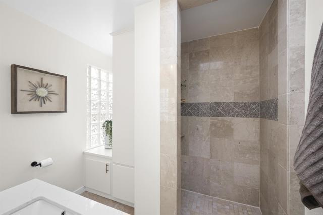 3710 Milan Street, Point Loma CA: https://media.crmls.org/mediaz/12bec1b1-e732-4967-8625-4b94c4865aa6.jpg