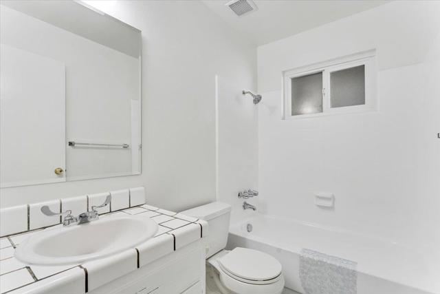 509 Leibrandt Avenue, Santa Cruz CA: https://media.crmls.org/mediaz/12c09335-124f-4039-b9fa-8c8a9df2c3b2.jpg