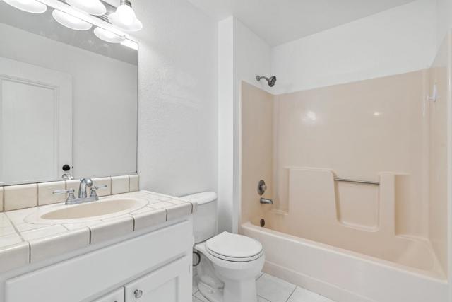 17 Carriage Lane, Scotts Valley CA: https://media.crmls.org/mediaz/12c1b341-53fc-4eee-aec7-428c0a52284f.jpg