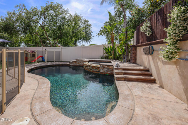 1110 Coronet Avenue, Pasadena CA: https://media.crmls.org/mediaz/12c2f4bc-190e-45fb-a2ef-55ad55c96493.jpg