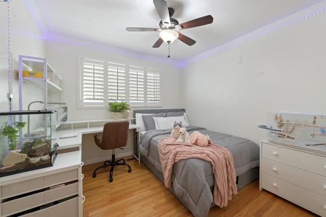 711 Catalina Drive, Livermore CA: https://media.crmls.org/mediaz/12c38bd3-de16-4955-9f67-f97d88bf044c.jpg