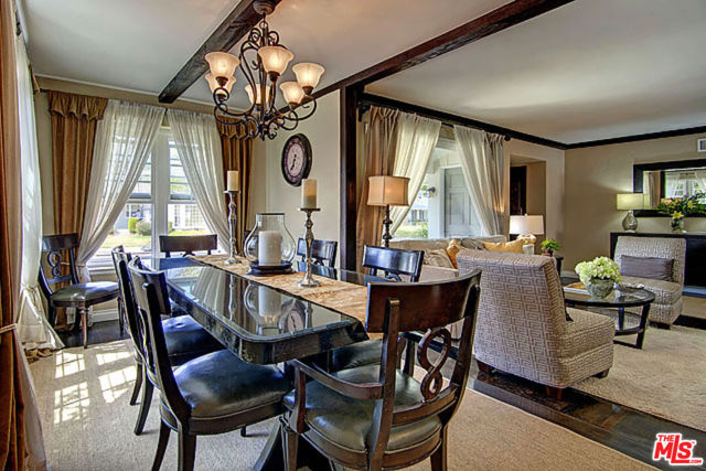 6322 W 78TH Place, Westchester CA: https://media.crmls.org/mediaz/12c3b4f9-f278-4f14-bdfa-d8f442c9ec0e.jpg