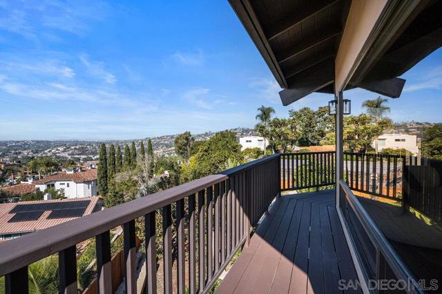 Image 70 of 75 For 2606 Galicia Way