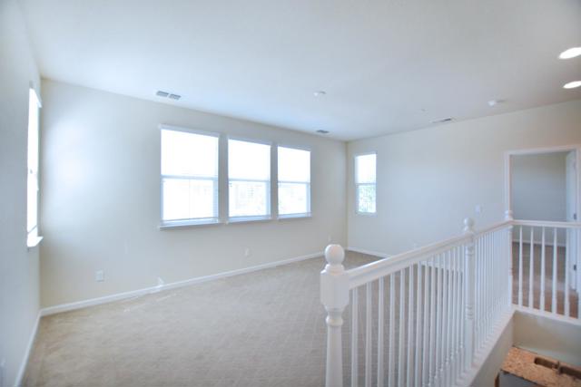 3936 Purple Finch Lane, Modesto CA: https://media.crmls.org/mediaz/12c3ff09-0269-4a6d-876b-2cd53b5f44dc.jpg