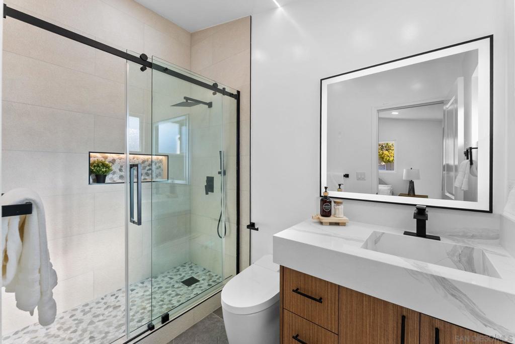 2729 Gobat Avenue - photo 15