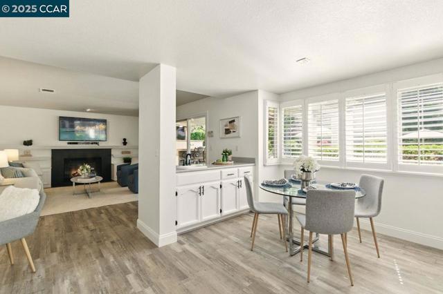 5220 Portillo Valley, San Ramon CA: https://media.crmls.org/mediaz/12c537f0-edba-4025-86ed-6707448e93af.jpg