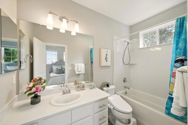 26540 Hayward Boulevard, Hayward CA: https://media.crmls.org/mediaz/12c58a30-518b-452c-b379-89c468eca2c5.jpg