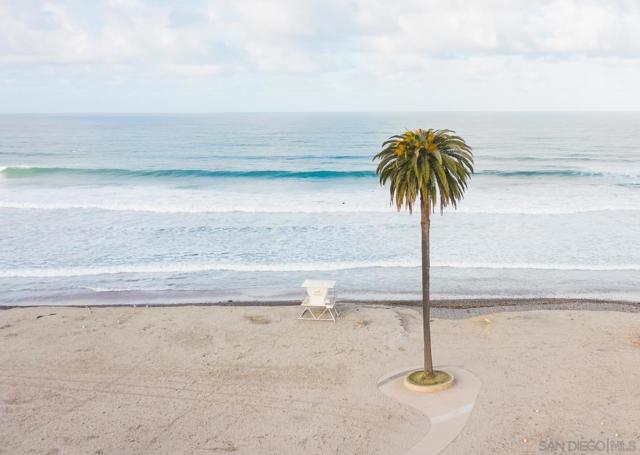 559 N Vulcan Ave, Encinitas CA: https://media.crmls.org/mediaz/12c72a2d-0247-40ce-aaaf-24881efb4897.jpg