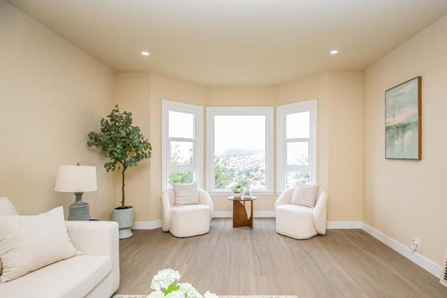 224 Shields Street, San Francisco CA: https://media.crmls.org/mediaz/12c7683d-ea69-45ef-9c25-c7119206b4dc.jpg