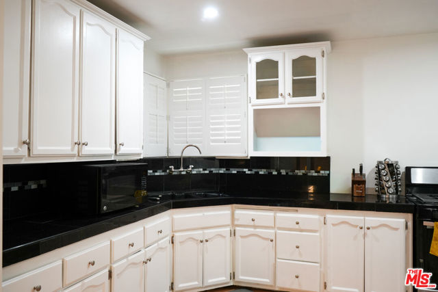 1819 W 129th Street, Gardena CA: https://media.crmls.org/mediaz/12c775d1-f4bb-40d1-9a16-004d0595f6b7.jpg