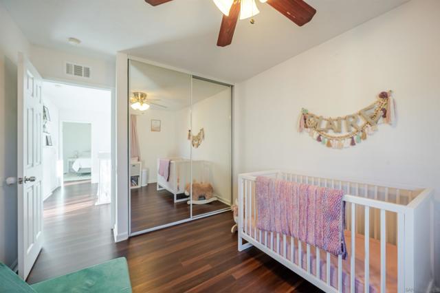 140 Rainier Ct, Chula Vista CA: https://media.crmls.org/mediaz/12c7df8a-b277-48d2-b032-c5e1adb9102b.jpg