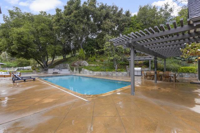 14205 Shannon Road, Los Gatos CA: https://media.crmls.org/mediaz/12c85370-c25d-44d4-880f-ce09a1a295aa.jpg