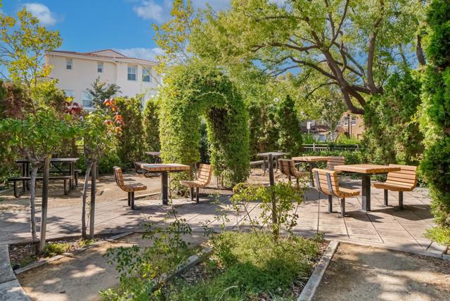 1810 Hillebrant Place, Santa Clara CA: https://media.crmls.org/mediaz/12c8a728-2827-488a-a0a4-aeb1f48aebe5.jpg
