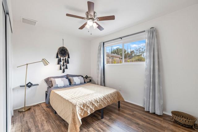 7780 Jemez Trail, Yucca Valley CA: https://media.crmls.org/mediaz/12c9d929-fc16-479d-9af7-0ec83247a474.jpg