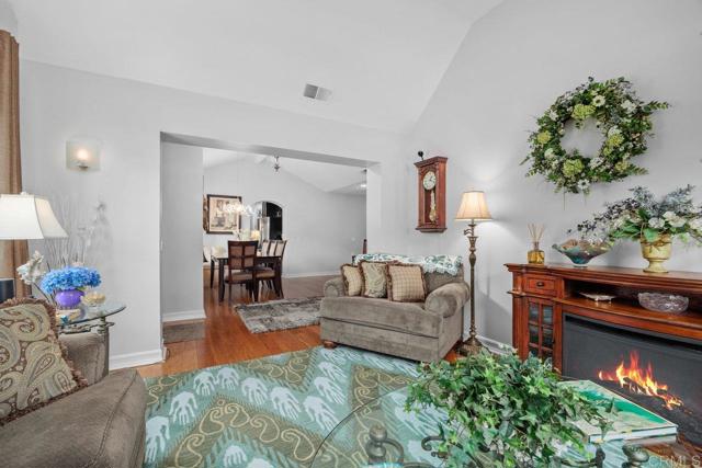 Detail Gallery Image 7 of 42 For 4439 Salisbury Dr, Carlsbad,  CA 92010 - 4 Beds | 2 Baths