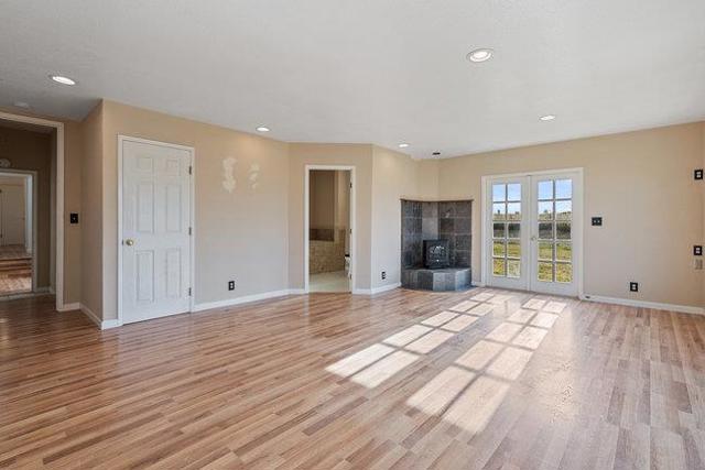 1080 Fairview Road, Hollister CA: https://media.crmls.org/mediaz/12ca56b2-c149-4b3f-8470-119a18d9aac8.jpg