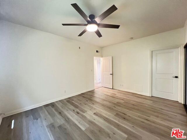 3261 Sawtelle Boulevard, Los Angeles CA: https://media.crmls.org/mediaz/12ca8eee-b5cd-4c29-becc-18b8f21bac31.jpg
