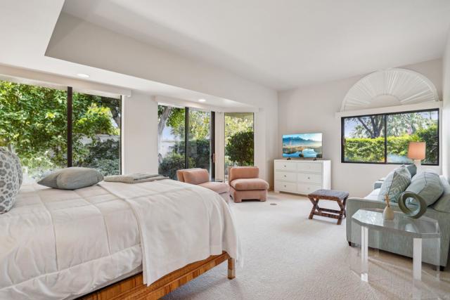23 Park Lane, Rancho Mirage CA: https://media.crmls.org/mediaz/12cbb317-21a9-4ab9-aafe-2ca636427d24.jpg