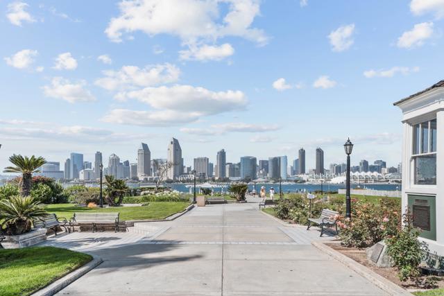 1101 1st Street, Coronado CA: https://media.crmls.org/mediaz/12cbf4ac-bb0a-4a32-b0ac-2a8370529b9c.jpg