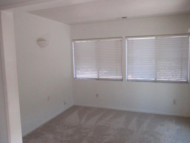 12445 Pipo, San Diego CA: https://media.crmls.org/mediaz/12cbfb47-ca06-4fde-8e7c-8447876bab89.jpg