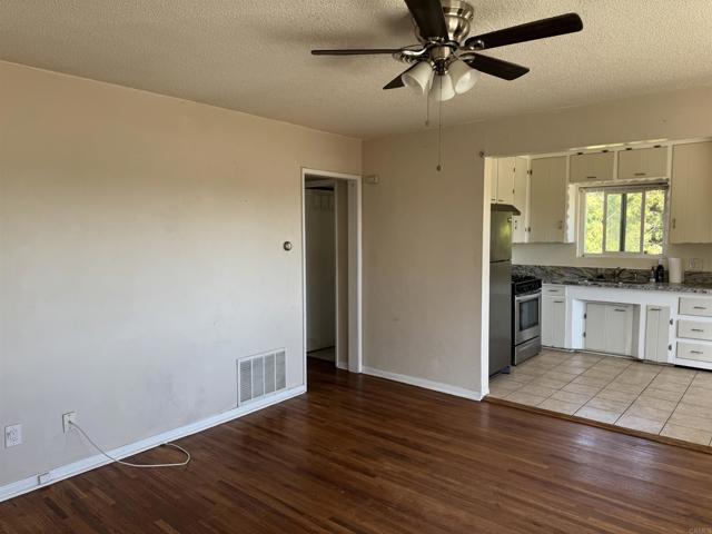 3705 3707 Jill Lane, La Mesa CA: https://media.crmls.org/mediaz/12cca188-9f0e-49fb-b5a4-7570cad76bfe.jpg