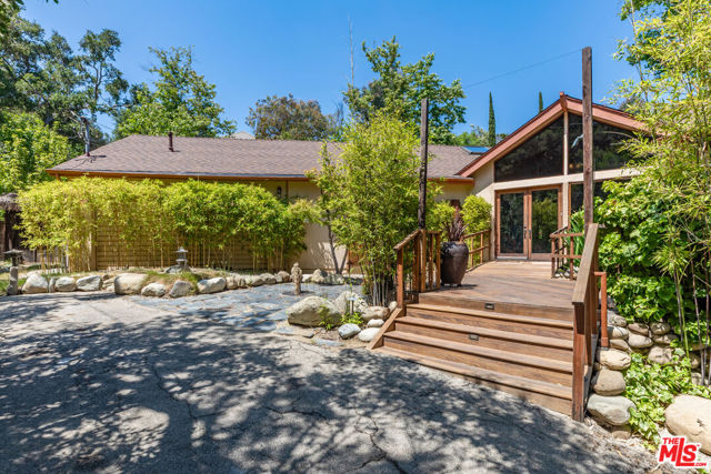 Drew Fenton | 1064 Meadows End Drive Calabasas CA | MLS: 7238352