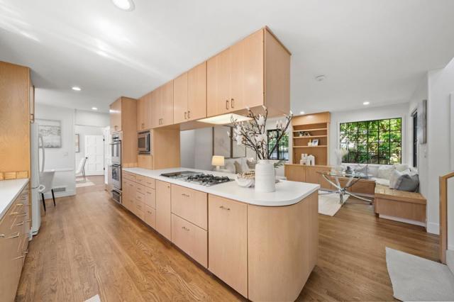 2365 Waverley Street, Palo Alto CA: https://media.crmls.org/mediaz/12cd01e0-74a9-44c2-a9da-7c2fbf05e340.jpg