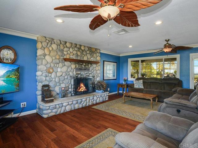 Detail Gallery Image 14 of 72 For 26767 Kiavo Drive, Valley Center,  CA 92082 - 3 Beds | 2 Baths