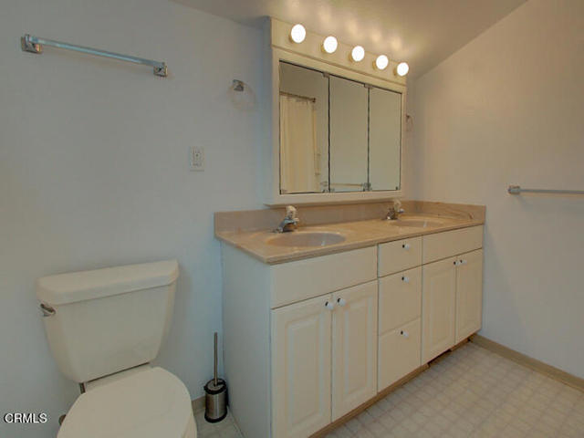 924 Glass Beach Drive, Fort Bragg CA: https://media.crmls.org/mediaz/12cd1faf-3854-4de8-87fc-a552d07ef219.jpg