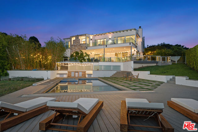 6047 Cavalleri Road, Malibu, CA 90265