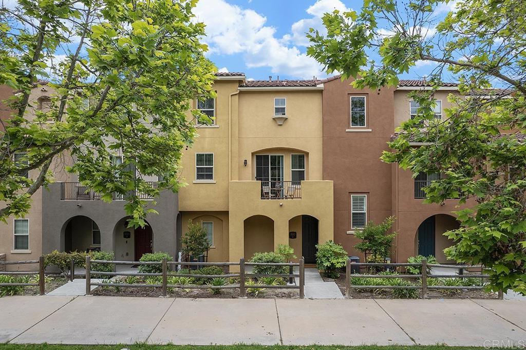 1883 Aquamarine Court #9