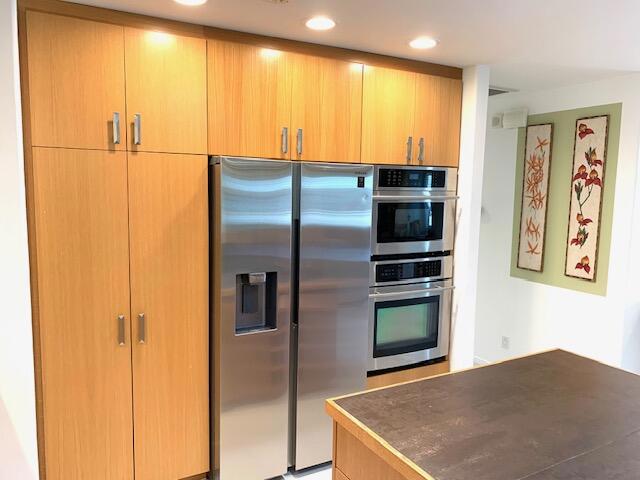 3045 N Cerritos Road, Palm Springs CA: https://media.crmls.org/mediaz/12d0747b-6229-49cb-ba38-1dae9e0c643f.jpg