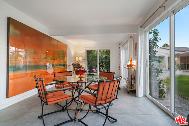 2235 E Paseo Gracia, Palm Springs CA: https://media.crmls.org/mediaz/12d0c502-8fca-4d76-a0fc-26c218b86c45.jpg