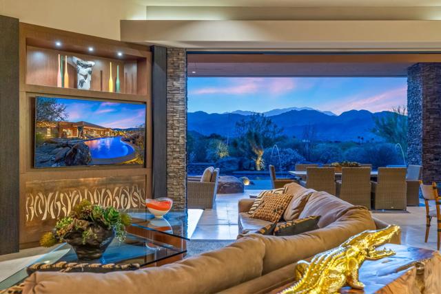 50741 Desert Arroyo Trail, Indian Wells CA: https://media.crmls.org/mediaz/12d0ded1-351b-4a2e-8338-d01b68673653.jpg