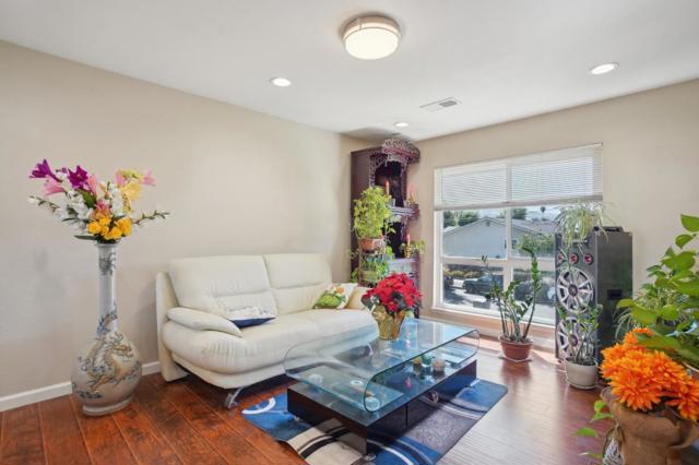 3349 Aramis Drive, San Jose CA: https://media.crmls.org/mediaz/12d16ff4-6254-4295-8875-bc200e3d2bae.jpg