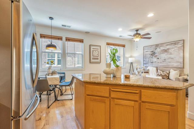 519 Sirte Terrace, Sunnyvale CA: https://media.crmls.org/mediaz/12d23478-2891-4d99-ac2f-20d304a27a5c.jpg