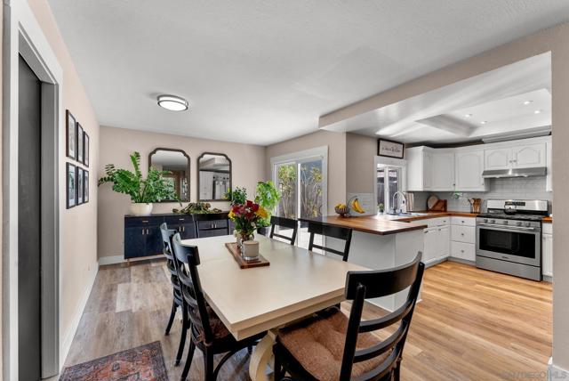 1650 Point Mugu Court, Chula Vista CA: https://media.crmls.org/mediaz/12d26789-f916-4c8a-ab33-dcb3cfde2af1.jpg