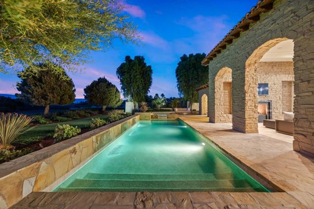 80740 Via Portofino, La Quinta CA: https://media.crmls.org/mediaz/12d3f6cd-b16b-4ee1-8d12-6a4f30f3a621.jpg
