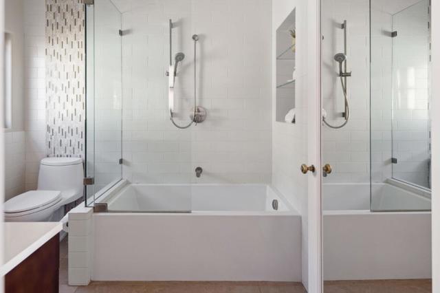 Image 31 of 65 For 24509 Portola Avenue