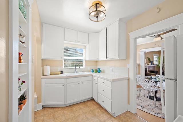 Detail Gallery Image 17 of 35 For 3431 Arizona St, –,  CA 92104 - 2 Beds | 1 Baths