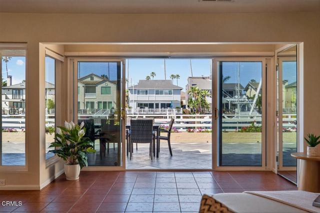 Detail Gallery Image 17 of 76 For 2941 Surfrider Ave, Ventura,  CA 93001 - 5 Beds | 3 Baths