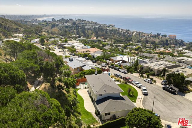 18053 Blue Sail Drive photo 7