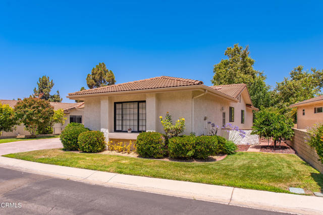Detail Gallery Image 3 of 44 For 6357 Irena Ave, Camarillo,  CA 93012 - 2 Beds | 2 Baths