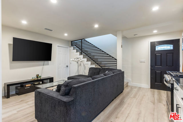23320 Bassett Street, West Hills CA: https://media.crmls.org/mediaz/12d7244c-16a9-42e4-96ac-2acb971ee8b2.jpg