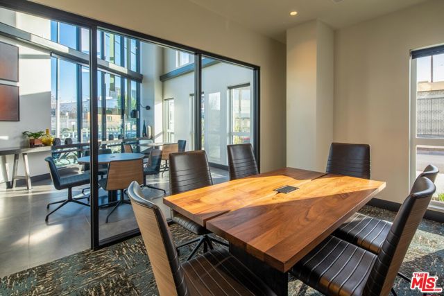 1101 N Main Street, Los Angeles CA: https://media.crmls.org/mediaz/12d76ff1-430d-4fe4-be82-e05b924f4c05.jpg