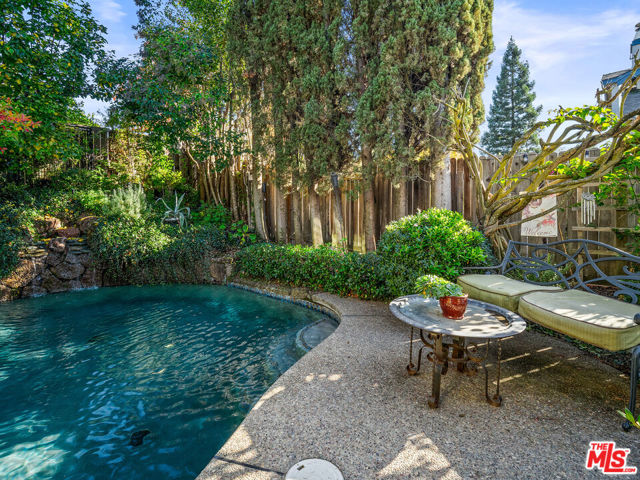 MLS #25598677 image #9